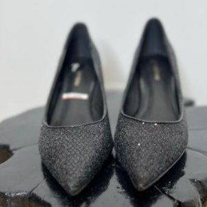 Le Chateau Womens Glitter Kitten Heel Pump Pointed Toe Size 7US Black
